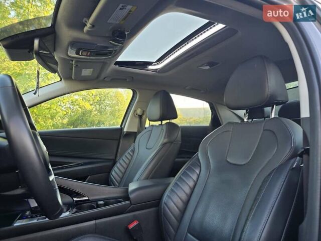 Сірий Хендай Елантра, об'ємом двигуна 1.6 л та пробігом 36 тис. км за 21000 $, фото 29 на Automoto.ua