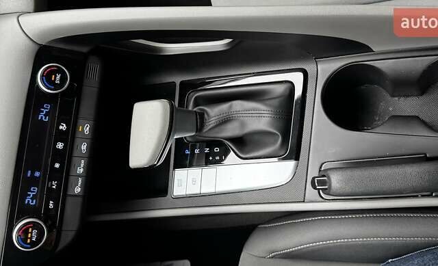 Серый Хендай Элантра, объемом двигателя 2 л и пробегом 30 тыс. км за 18999 $, фото 132 на Automoto.ua