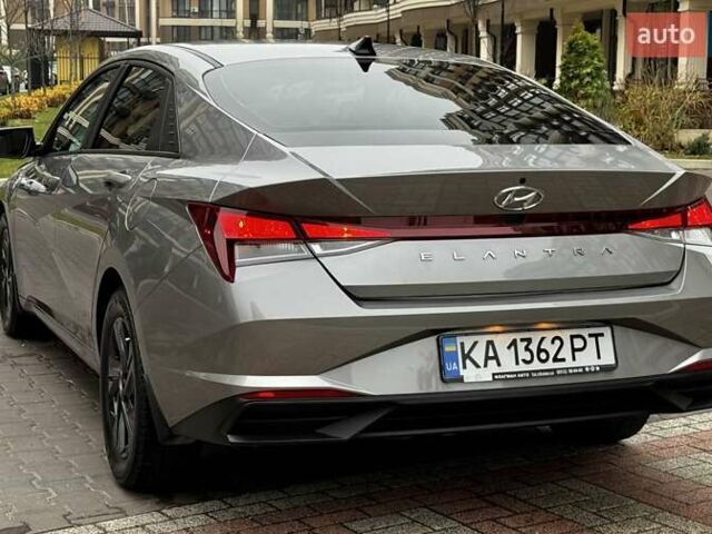 Серый Хендай Элантра, объемом двигателя 2 л и пробегом 30 тыс. км за 18999 $, фото 13 на Automoto.ua