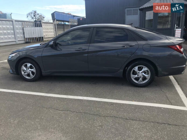 Хендай Элантра 2023 в Киеве на Automoto.ua Серый Хендай Элантра, объемом двигателя 2 л и пробегом 40 тыс. км за 16500 $, фото 12 на Automoto.ua