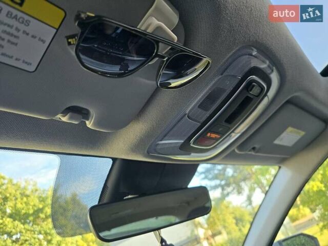 Сірий Хендай Елантра, об'ємом двигуна 1.6 л та пробігом 36 тис. км за 21000 $, фото 24 на Automoto.ua