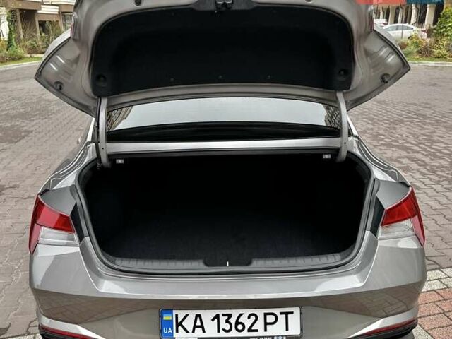 Серый Хендай Элантра, объемом двигателя 2 л и пробегом 30 тыс. км за 18999 $, фото 51 на Automoto.ua