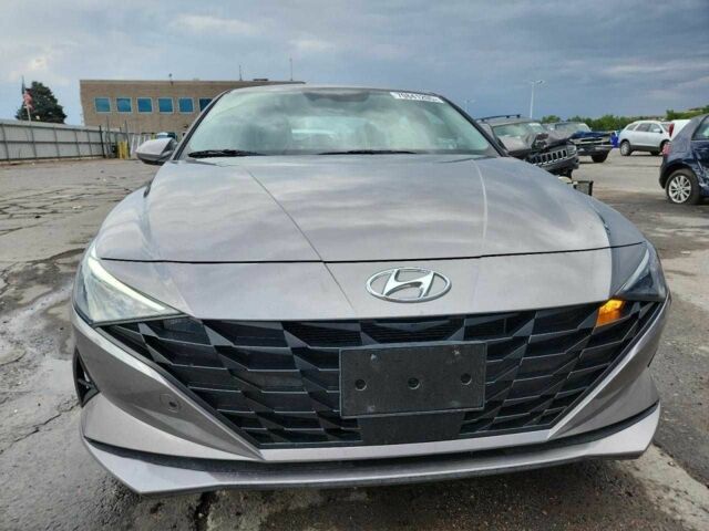 Серый Хендай Элантра, объемом двигателя 2 л и пробегом 45 тыс. км за 3600 $, фото 4 на Automoto.ua