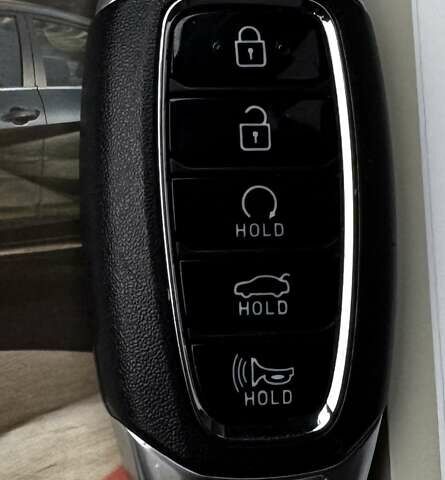 Серый Хендай Элантра, объемом двигателя 2 л и пробегом 30 тыс. км за 18999 $, фото 138 на Automoto.ua