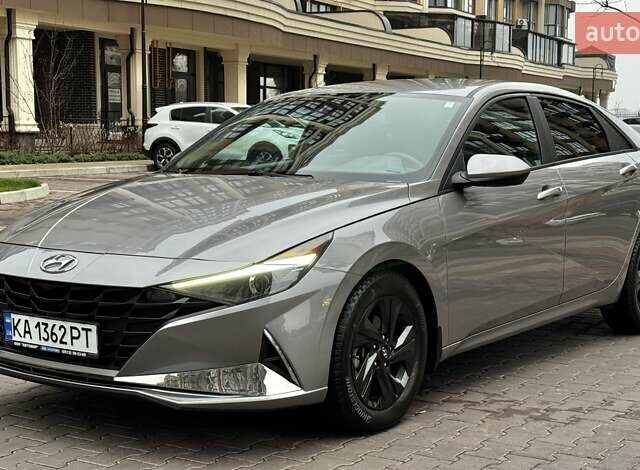 Серый Хендай Элантра, объемом двигателя 2 л и пробегом 30 тыс. км за 18999 $, фото 9 на Automoto.ua
