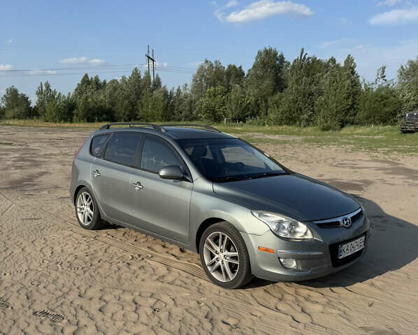 Серый Хендай Элантра, объемом двигателя 2 л и пробегом 213 тыс. км за 6700 $, фото 15 на Automoto.ua