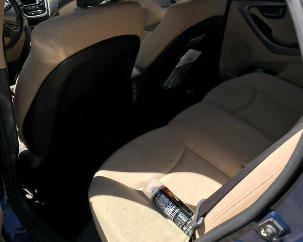 Синій Хендай Елантра, об'ємом двигуна 1.8 л та пробігом 143 тис. км за 8800 $, фото 10 на Automoto.ua