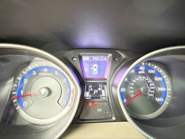 Синій Хендай Елантра, об'ємом двигуна 2 л та пробігом 151 тис. км за 8199 $, фото 10 на Automoto.ua