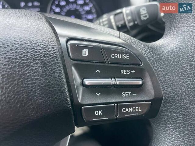 Синий Хендай Элантра, объемом двигателя 2 л и пробегом 135 тыс. км за 11690 $, фото 21 на Automoto.ua