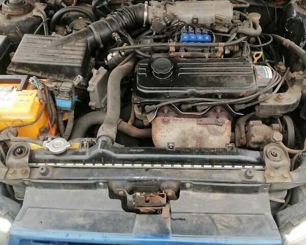 Синій Хендай Елантра, об'ємом двигуна 1.5 л та пробігом 455 тис. км за 750 $, фото 5 на Automoto.ua