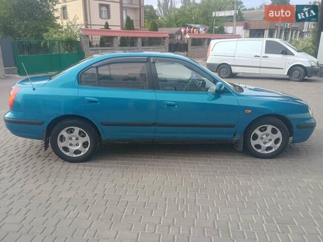 Синий Хендай Элантра, объемом двигателя 1.6 л и пробегом 320 тыс. км за 2800 $, фото 3 на Automoto.ua