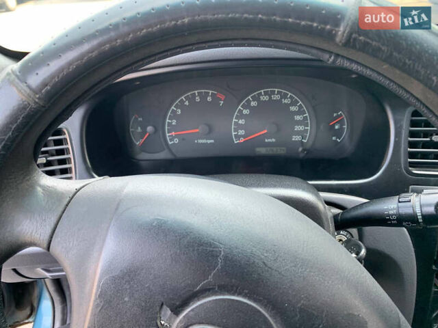 Хендай Элантра 2002 в Днепре (Днепропетровске) на Automoto.ua Синий Хендай Элантра, объемом двигателя 1.6 л и пробегом 326 тыс. км за 2400 $, фото 5 на Automoto.ua