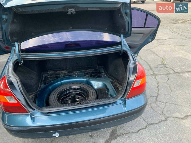 Хендай Элантра 2002 в Днепре (Днепропетровске) на Automoto.ua Синий Хендай Элантра, объемом двигателя 1.6 л и пробегом 326 тыс. км за 2400 $, фото 10 на Automoto.ua