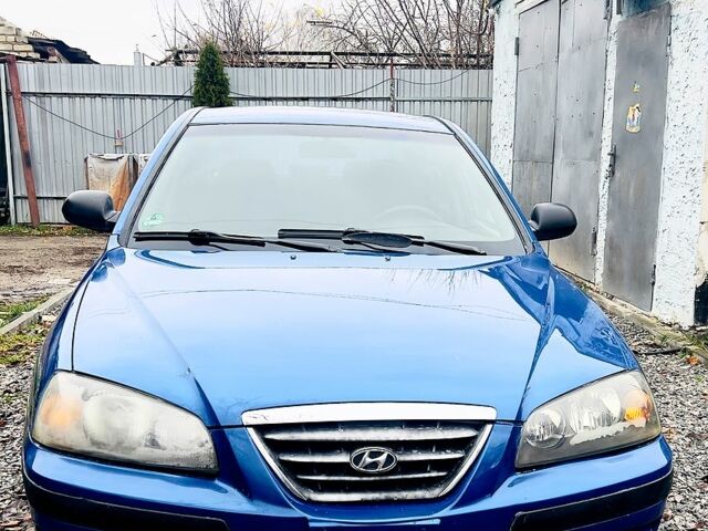 Синій Хендай Елантра, об'ємом двигуна 1.6 л та пробігом 200 тис. км за 3250 $, фото 1 на Automoto.ua