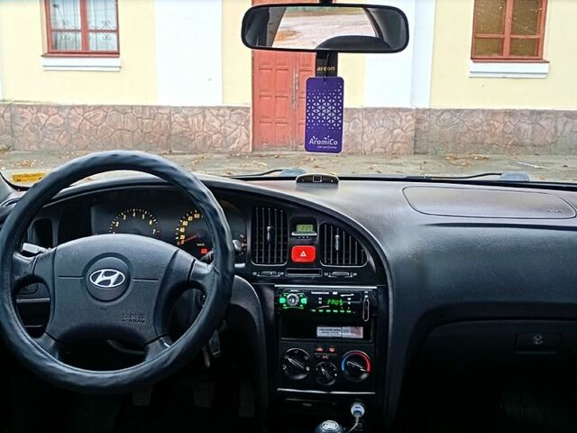 Хендай Элантра 2004 в Великой Багачке на Automoto.ua Синий Хендай Элантра, объемом двигателя 1.6 л и пробегом 190 тыс. км за 3700 $, фото 9 на Automoto.ua