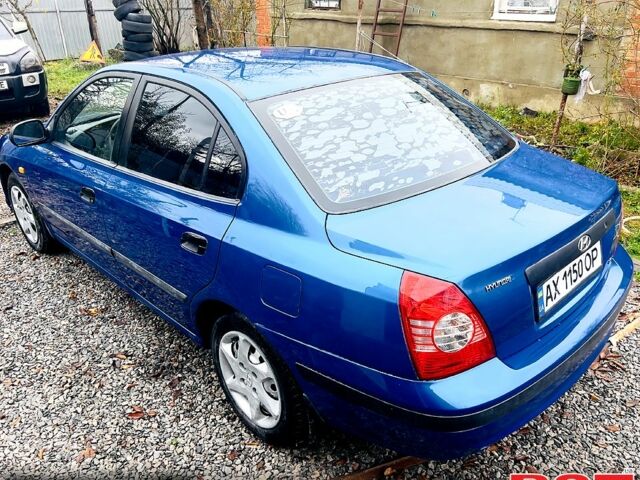 Синій Хендай Елантра, об'ємом двигуна 1.6 л та пробігом 200 тис. км за 3250 $, фото 3 на Automoto.ua