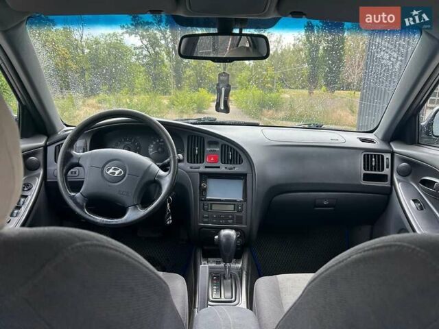 Синий Хендай Элантра, объемом двигателя 2 л и пробегом 320 тыс. км за 4000 $, фото 7 на Automoto.ua