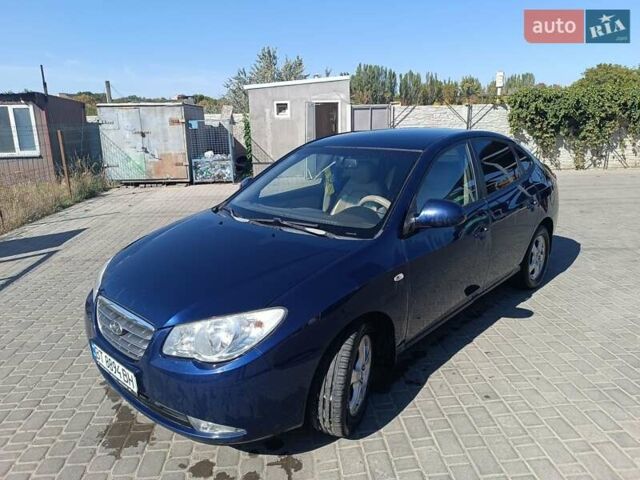 Синий Хендай Элантра, объемом двигателя 2 л и пробегом 267 тыс. км за 5900 $, фото 10 на Automoto.ua