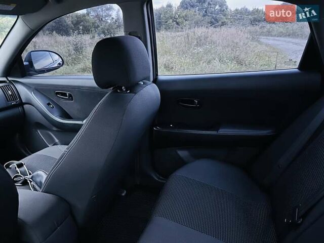 Синій Хендай Елантра, об'ємом двигуна 1.59 л та пробігом 231 тис. км за 5500 $, фото 19 на Automoto.ua