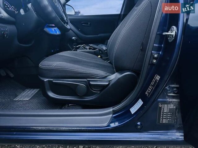 Синій Хендай Елантра, об'ємом двигуна 1.59 л та пробігом 231 тис. км за 5500 $, фото 22 на Automoto.ua
