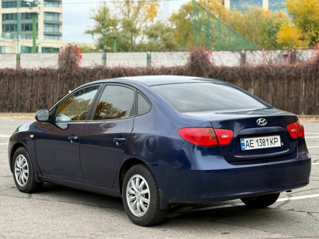 Хендай Элантра 2008 в Днепре (Днепропетровске) на Automoto.ua Синий Хендай Элантра, объемом двигателя 1 л и пробегом 284 тыс. км за 5800 $, фото 2 на Automoto.ua