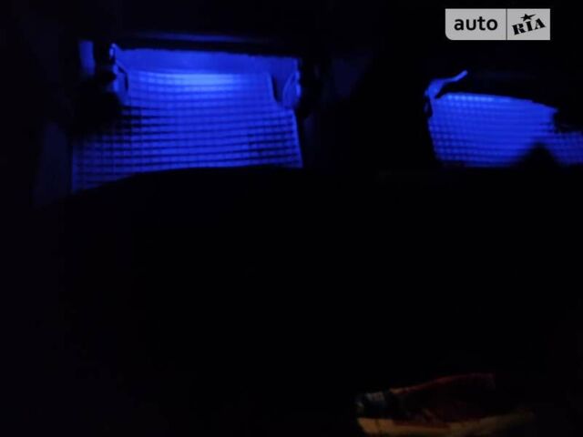 Синій Хендай Елантра, об'ємом двигуна 1.59 л та пробігом 222 тис. км за 6000 $, фото 2 на Automoto.ua