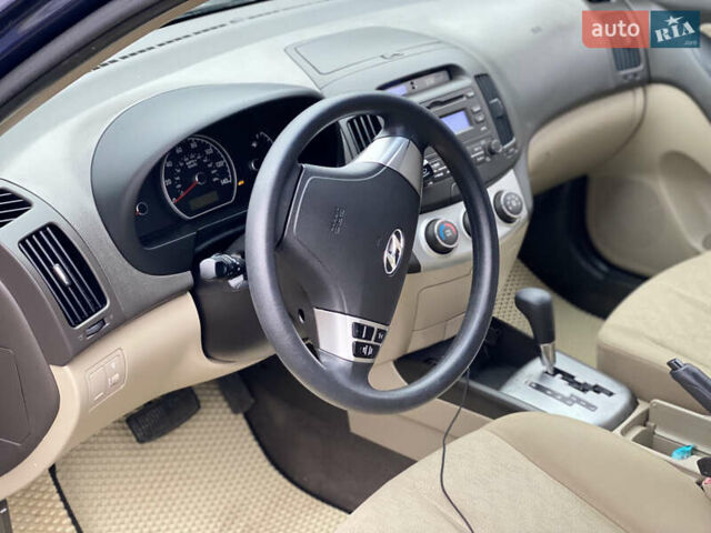 Синий Хендай Элантра, объемом двигателя 1.98 л и пробегом 238 тыс. км за 6999 $, фото 30 на Automoto.ua