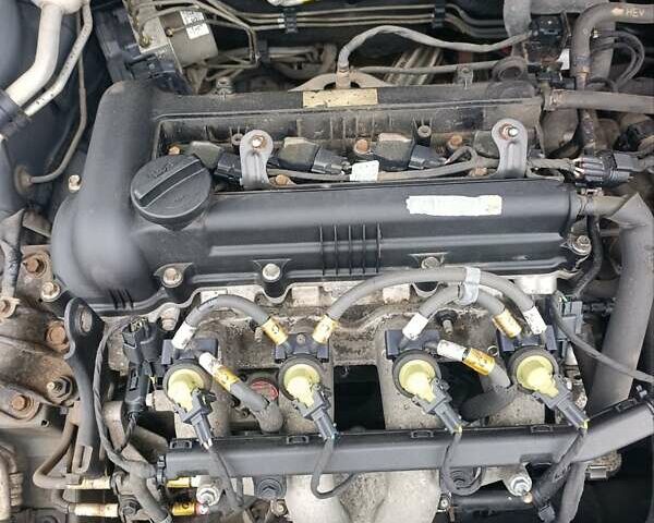 Синий Хендай Элантра, объемом двигателя 1.6 л и пробегом 327 тыс. км за 6300 $, фото 6 на Automoto.ua