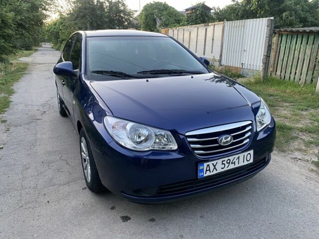 Синій Хендай Елантра, об'ємом двигуна 1.6 л та пробігом 168 тис. км за 5000 $, фото 10 на Automoto.ua