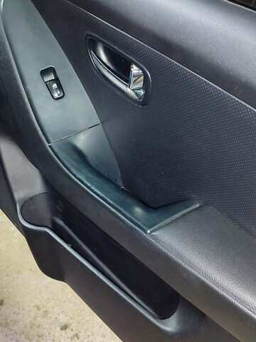 Синий Хендай Элантра, объемом двигателя 1.49 л и пробегом 162 тыс. км за 8000 $, фото 12 на Automoto.ua