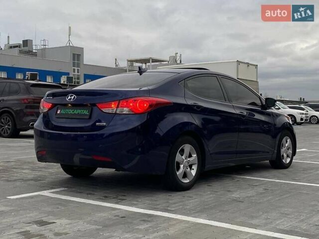 Синій Хендай Елантра, об'ємом двигуна 1.8 л та пробігом 215 тис. км за 8990 $, фото 9 на Automoto.ua
