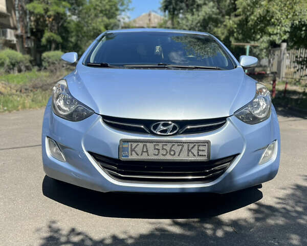 Хендай Элантра 2011 в Киеве на Automoto.ua Синий Хендай Элантра, объемом двигателя 1.8 л и пробегом 200 тыс. км за 8500 $, фото 1 на Automoto.ua