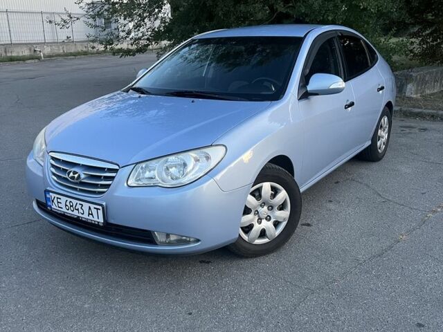 Синий Хендай Элантра, объемом двигателя 1.6 л и пробегом 195 тыс. км за 6700 $, фото 2 на Automoto.ua