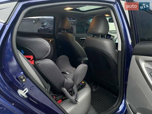 Синій Хендай Елантра, об'ємом двигуна 1.8 л та пробігом 215 тис. км за 8990 $, фото 26 на Automoto.ua