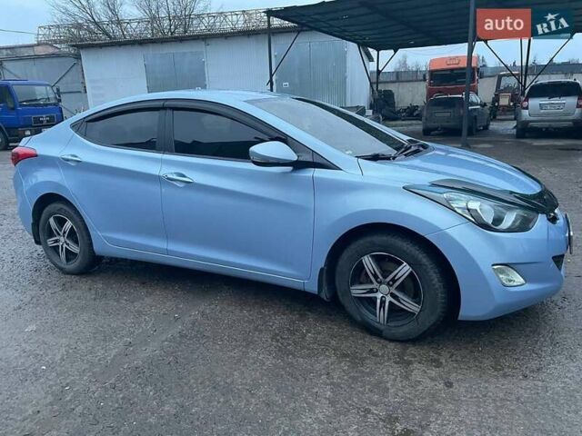 Синій Хендай Елантра, об'ємом двигуна 1.59 л та пробігом 182 тис. км за 6850 $, фото 6 на Automoto.ua