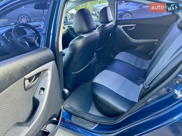 Синій Хендай Елантра, об'ємом двигуна 1.8 л та пробігом 160 тис. км за 9300 $, фото 8 на Automoto.ua