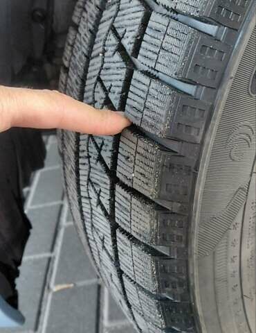 Синий Хендай Элантра, объемом двигателя 1.8 л и пробегом 145 тыс. км за 9700 $, фото 12 на Automoto.ua