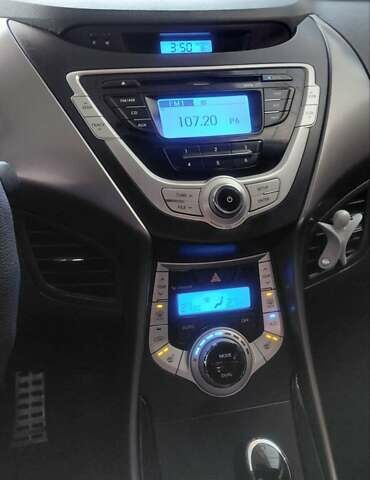 Синий Хендай Элантра, объемом двигателя 1.8 л и пробегом 145 тыс. км за 9700 $, фото 33 на Automoto.ua