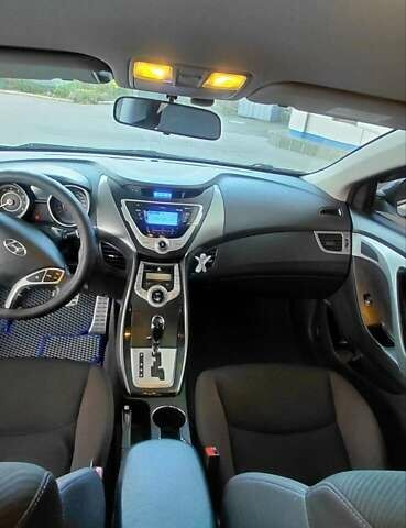 Синий Хендай Элантра, объемом двигателя 1.8 л и пробегом 145 тыс. км за 9700 $, фото 17 на Automoto.ua