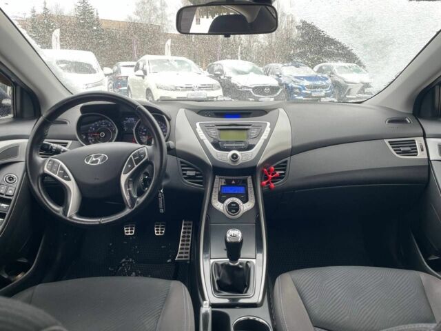 Синій Хендай Елантра, об'ємом двигуна 1.8 л та пробігом 232 тис. км за 9200 $, фото 9 на Automoto.ua