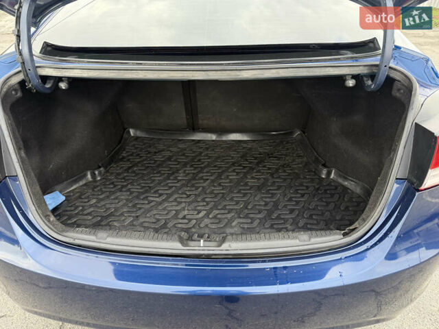 Синий Хендай Элантра, объемом двигателя 1.8 л и пробегом 100 тыс. км за 8700 $, фото 10 на Automoto.ua