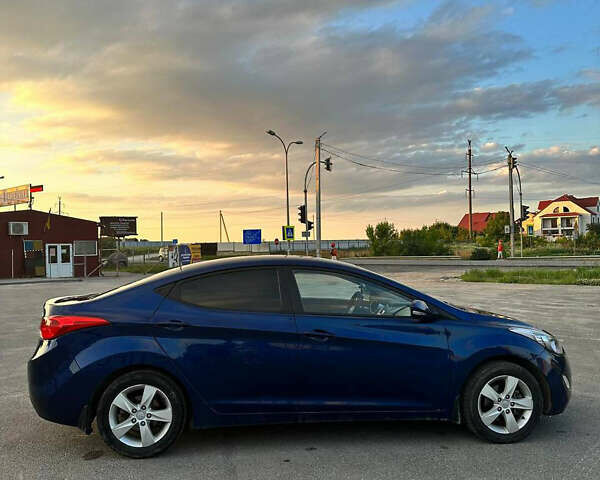 Синій Хендай Елантра, об'ємом двигуна 1.8 л та пробігом 119 тис. км за 8999 $, фото 1 на Automoto.ua
