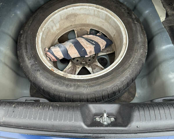 Синий Хендай Элантра, объемом двигателя 1.8 л и пробегом 100 тыс. км за 8700 $, фото 9 на Automoto.ua