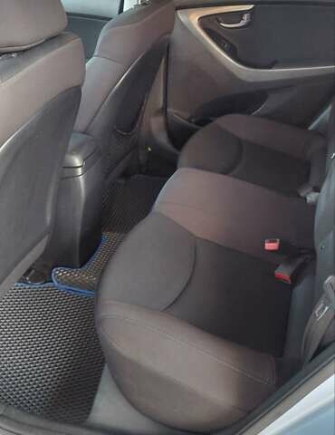 Синий Хендай Элантра, объемом двигателя 1.8 л и пробегом 145 тыс. км за 9700 $, фото 15 на Automoto.ua