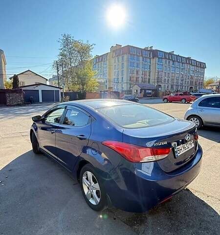Синий Хендай Элантра, объемом двигателя 1.8 л и пробегом 254 тыс. км за 7500 $, фото 4 на Automoto.ua