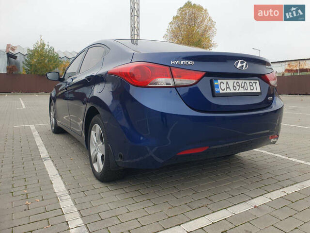 Синий Хендай Элантра, объемом двигателя 1.8 л и пробегом 195 тыс. км за 10300 $, фото 3 на Automoto.ua