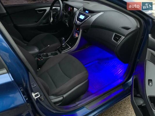 Хендай Элантра 2013 в Харькове на Automoto.ua Синий Хендай Элантра, объемом двигателя 1.59 л и пробегом 63 тыс. км за 9800 $, фото 21 на Automoto.ua