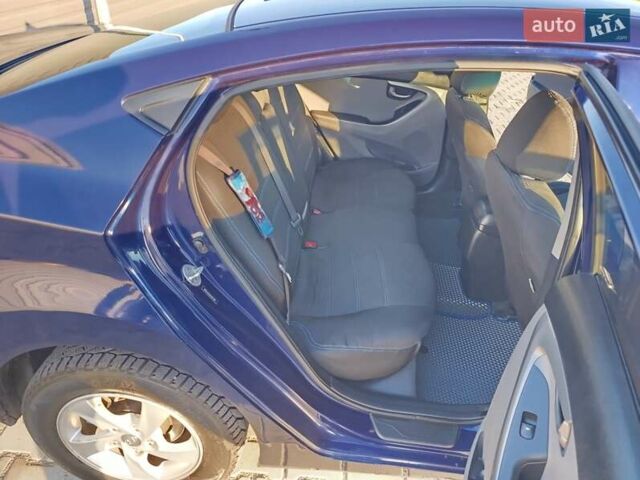 Синий Хендай Элантра, объемом двигателя 1.8 л и пробегом 169 тыс. км за 9200 $, фото 75 на Automoto.ua