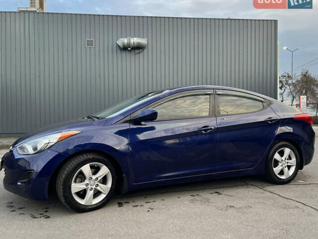 Синій Хендай Елантра, об'ємом двигуна 1.8 л та пробігом 273 тис. км за 6500 $, фото 4 на Automoto.ua