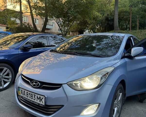 Хендай Элантра 2013 в Киеве на Automoto.ua Синий Хендай Элантра, объемом двигателя 1.8 л и пробегом 141 тыс. км за 11600 $, фото 5 на Automoto.ua